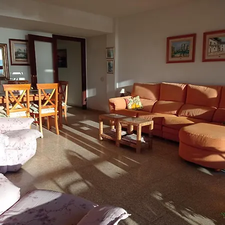 Manila Solo Familias Serviplaya * Gandia